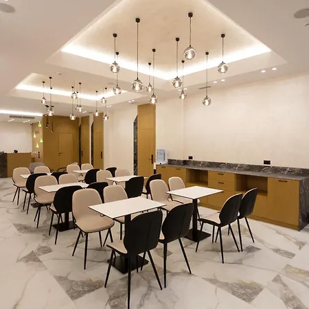 Nayel Hotel Durrës