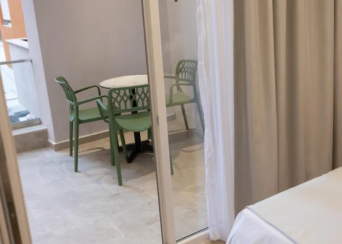 Ξενοδοχείο Nayel 4*